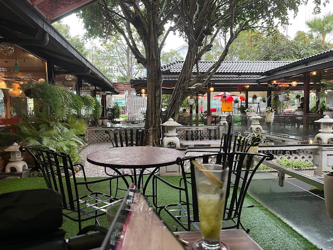 Cafe Cầm Thi, KDC Hưng Phú 1, Cái Răng, Cần Thơ