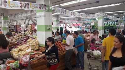 Photos of Supermercado Mercam&aacute;s