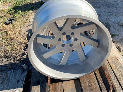 Luxe Rim Repair & Powder Coating - Thumbnail