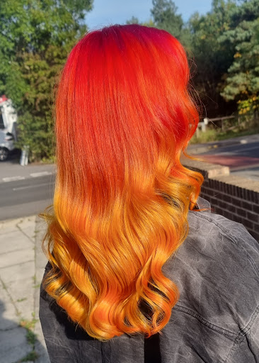 Helen Griffin Hair & Nails - Thumbnail