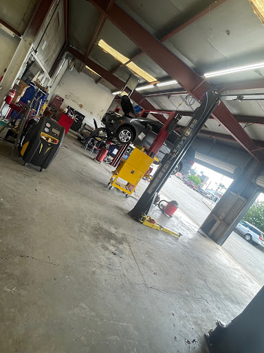 Andrew's Automotive Repair - Thumbnail