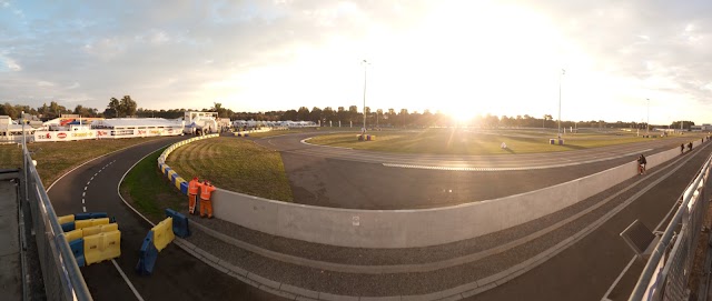 Porsche Experience Center - Le Mans