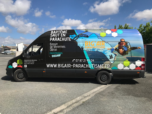AR PUB