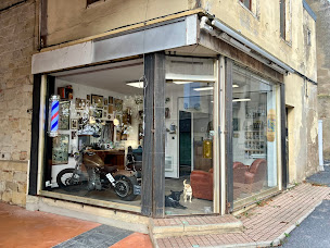 Photo n°2 de Moustache Barbier Traditionnel à Puylaurens (Barbier)