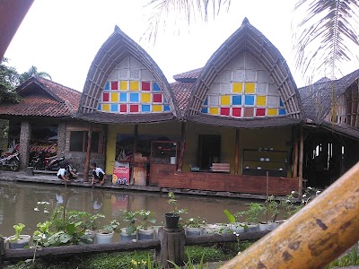 Photos of Rumah Makan Khas Sunda Cibiuk