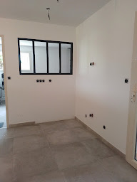 Photo n°4 de SARL MOINE - Plâtrerie Peinture à Ceyzériat (Peintre en bâtiment)