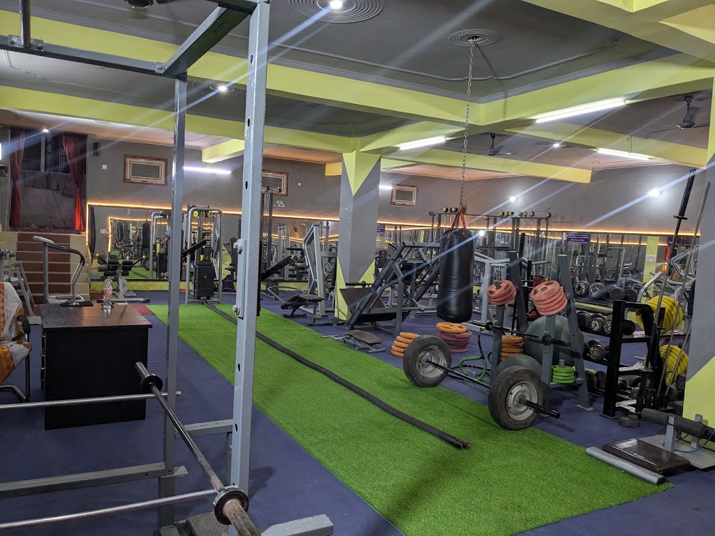 No Limit Fitness Club