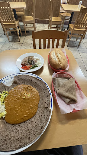 Snelling Cafe - Visual