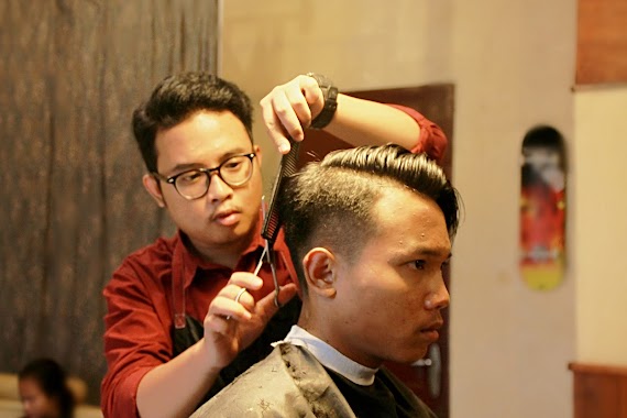 Herrkutz Barbershop, Author: rio aditya