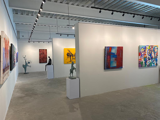 Mad Mexican Art Dealers