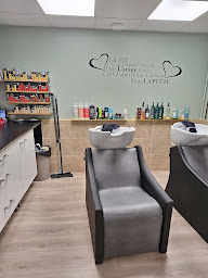 Photo n°2 de Mille et une Tête à Les Sorinières (Salon de coiffure)