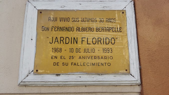 Casa De Jardin Florido, Author: Luisina Di Nardo