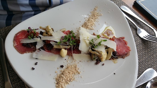 Clos Malverne Wine Estate Restaurant