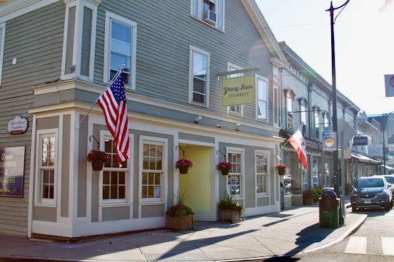 Young Buns Doughnuts by null