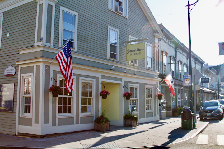 Young Buns Doughnuts by null