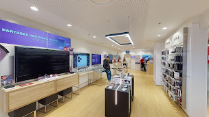 Photo n°12 de Boutique SFR Nantes Beaulieu à Nantes (Opérateur téléphonique)
