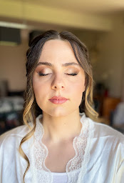 Photo n°8 de Charlotte Molina Coiffure & Maquillage à Tarbes (Prestataire de mariage)