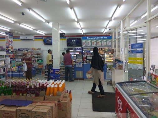 Indomaret KH AHCMAD DAHLAN. TWXJ, Author: Rizqa Amalia