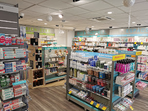 Photo n°2 de Pharmacie du Pont de Gournay à Gournay-sur-Marne (Pharmacie)