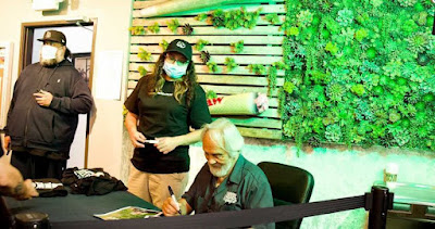 Photo of Long Beach Green Room