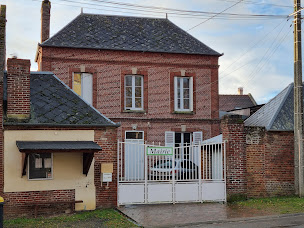 Photo n°1 de Mairie de Broyes 60 à Broyes (Hôtel de ville)