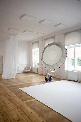 Godziny otwarcia Studio Chmury Hoża