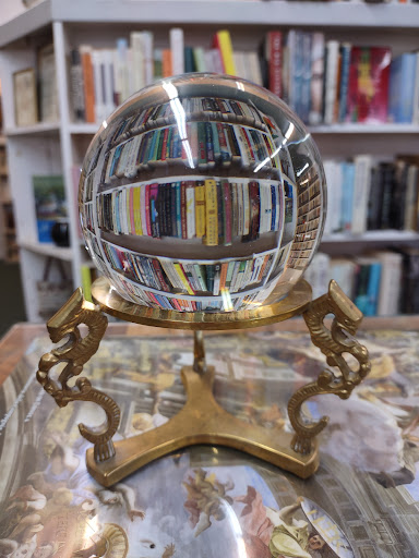 Books Gallery - Visual