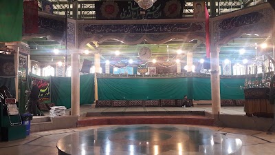 Photos of Hosseini-e Kamard