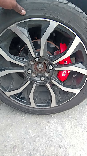 Taller Automotriz Kraken - Taller de reparación de automóviles