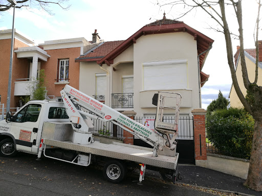 Renovation Of Façade Rodier