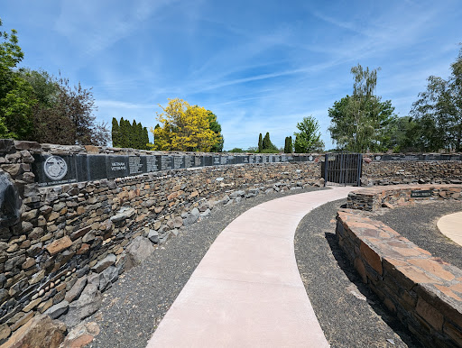 Nicht-Ya-Wi Warriors Memorial - Thumbnail