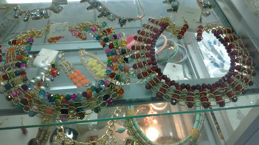 Eileen Accesorios - Visual