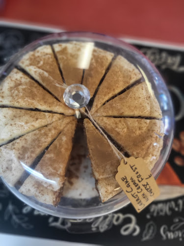 Lavazza coffee Xpress snacks - Coffee shop