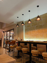 Photo n°28 de Restaurant Bui Bui à Bordeaux (Caviste)