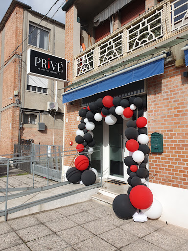 Privé Aesthetic Institute
