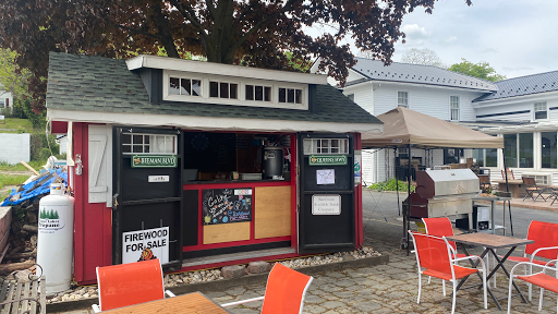 Colonial Pizza and Grill