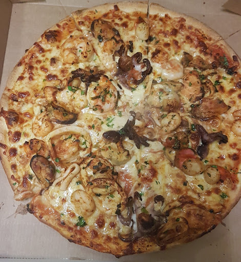 Midnight Pizza Menai - Thumbnail