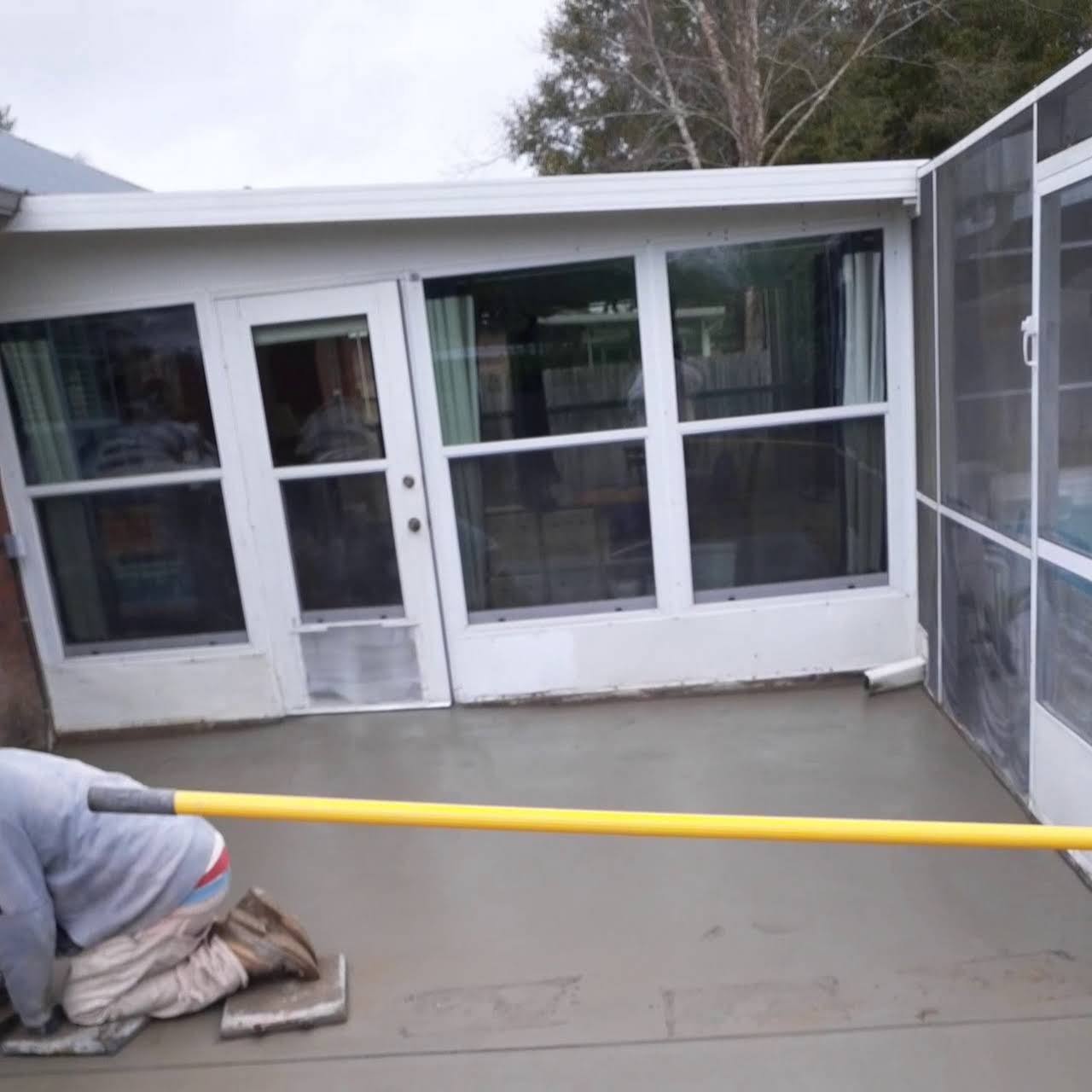 United concrete llc Concrete Contractor