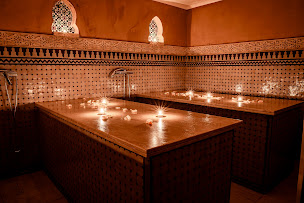 Photo n°5 de La Rose du Desert à Ville-la-Grand (Salon de coiffure)