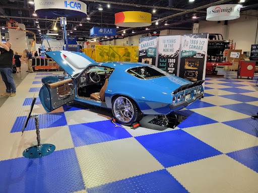 HM Auto Body Restoration & Repair - Thumbnail
