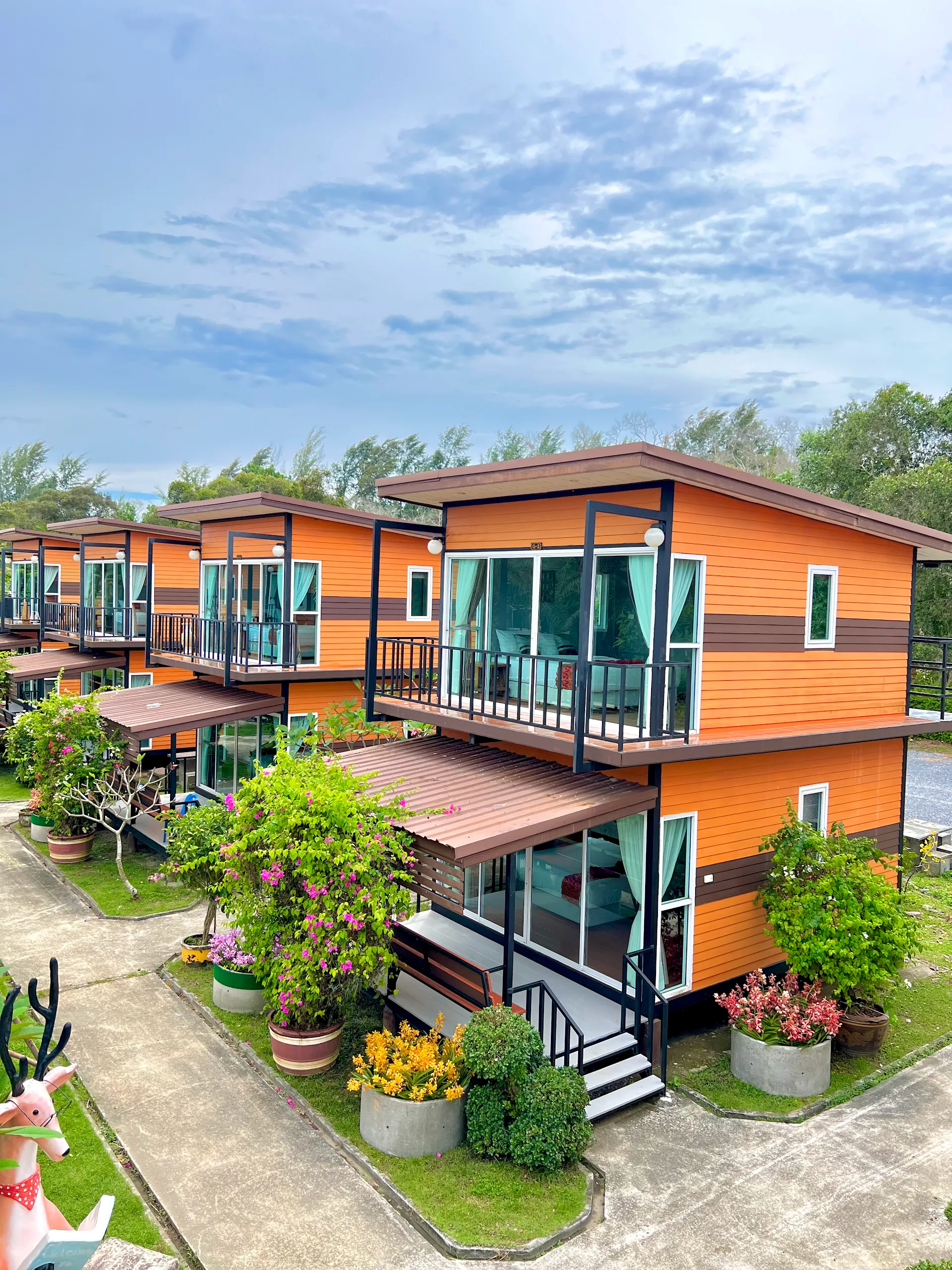 Rattana resort เกาะลันตาน้อย