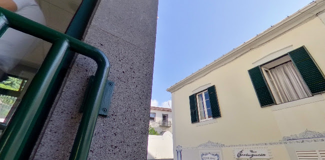 Rua Bela de Santiago - Travessa das Torres n.º 26, 9060-400 Funchal - Santa Maria