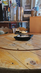 Photo n°8 de La Bouillotte côté tanière à Saint-Jean-en-Royans (Magasin de jouets)