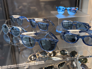 Photo n°11 de Opticien Saint-Mard - Cc Carrefour - Krys à Saint-Mard (Magasin de lunettes de soleil)