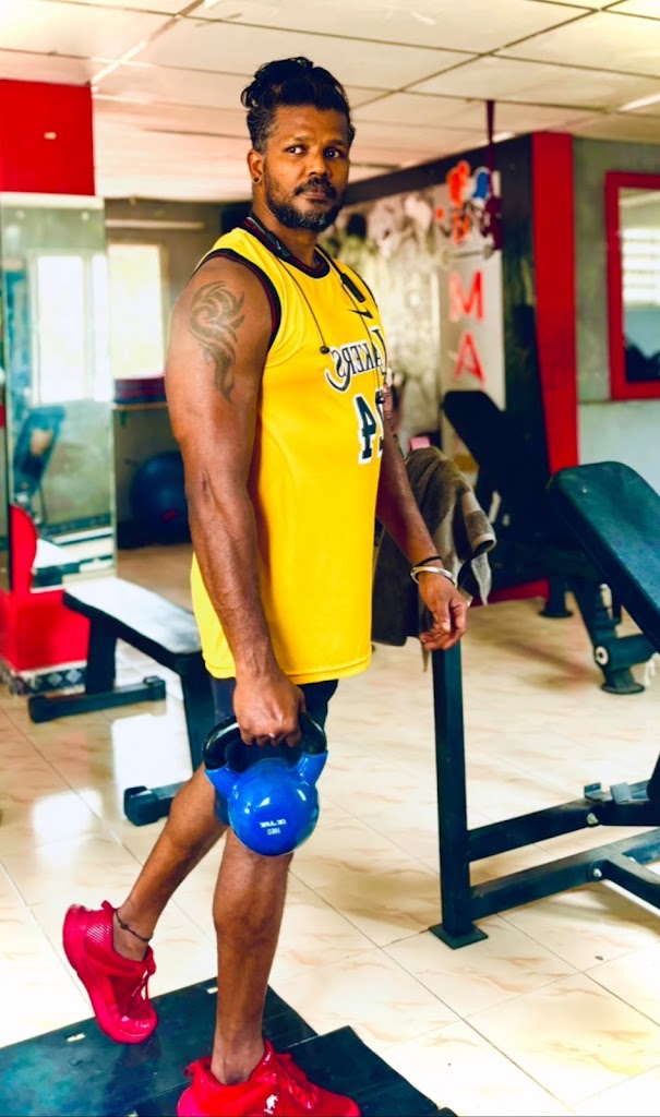 Max Fitness Studio Unisex Gym