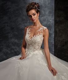 Photo n°18 de Glamor à Villeneuve-Loubet (Boutique d'articles de mariage)