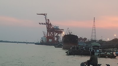 Photos of Nawarat Center