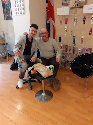 Photo n°22 de Street coiffure. à Dijon (Salon de coiffure)