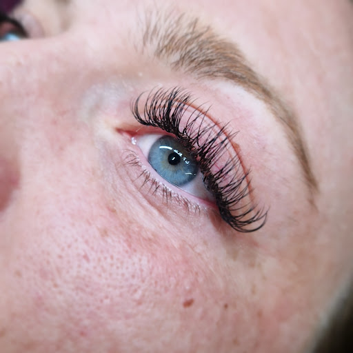 Lashes,Microblading, Dermaplaning & Microneedling by Jade