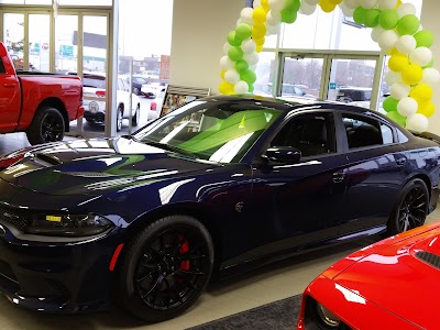 Photos of Longue Pointe Chrysler Dodge Jeep Ram Fiat